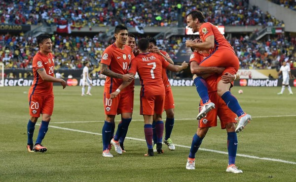 Chile supera a Colombia y va a la final de la Copa América