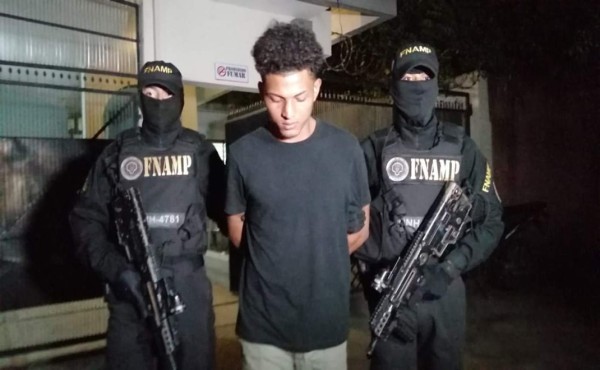 Cae supuesto pandillero por extorsionar a comerciantes y transportistas