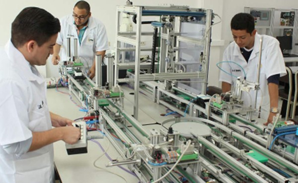 UTH inyectará 33 millones de lempiras en laboratorios