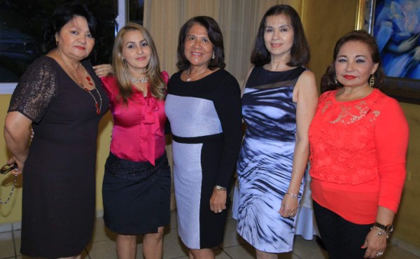 El Club Internacional de Mujeres celebra
