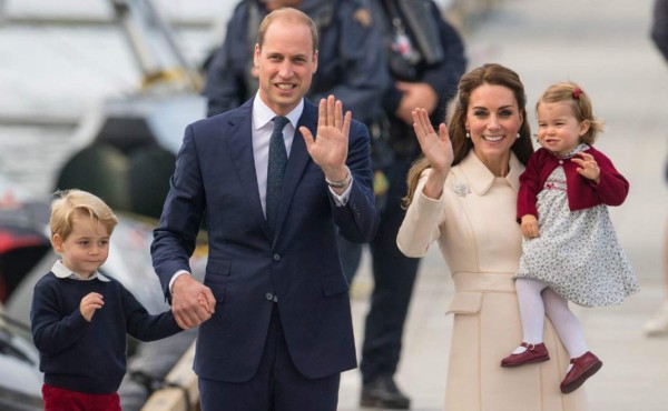 Duques de Cambridge se mudan a Londres en 2017