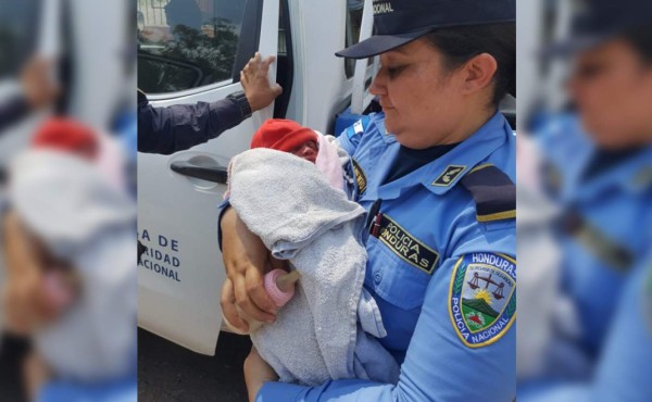 Abandonan a bebé recién nacida en solar baldío de Copán