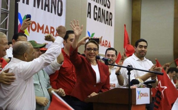 Xiomara Castro oficializa precandidatura presidencial por el partido Libre