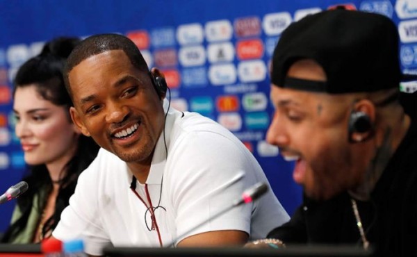 Will Smith conquista a Rusia previo al show en la final del Mundial