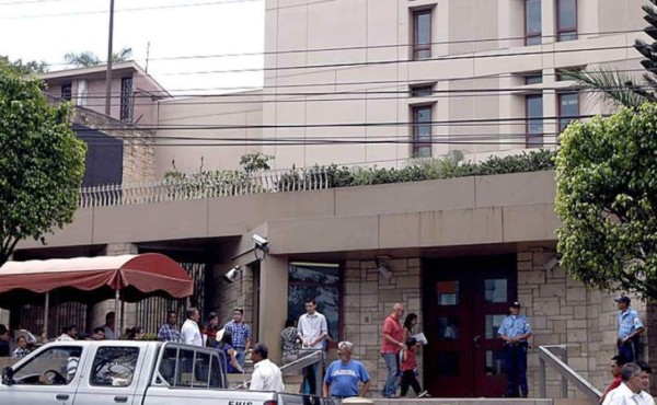 Embajada de EEUU en Tegucigalpa no abrirá mañana lunes