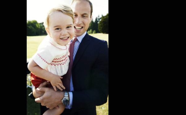 El príncipe George cumple su segundo añito