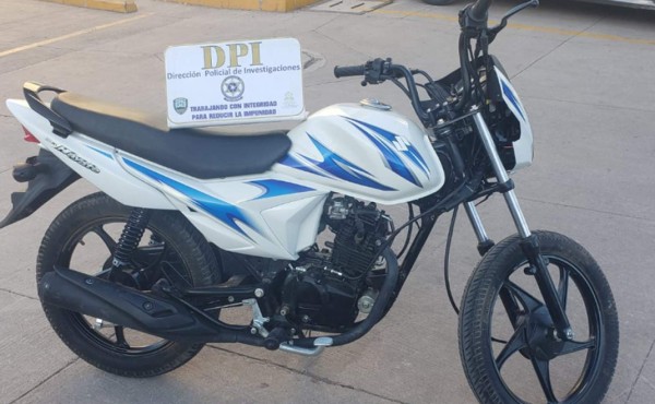 Capturan a supuesto ladrón de motocicleta en un canal de televisión