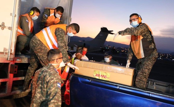 Honduras recibe 26,000 pruebas para detectar coronavirus donadas por BCIE