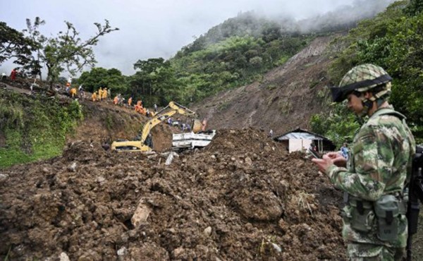 Al menos 17 muertos por deslave en suroeste de Colombia  