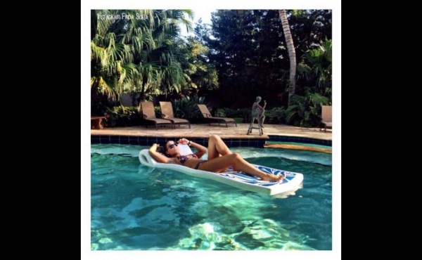 Frida Sofía posa para revista