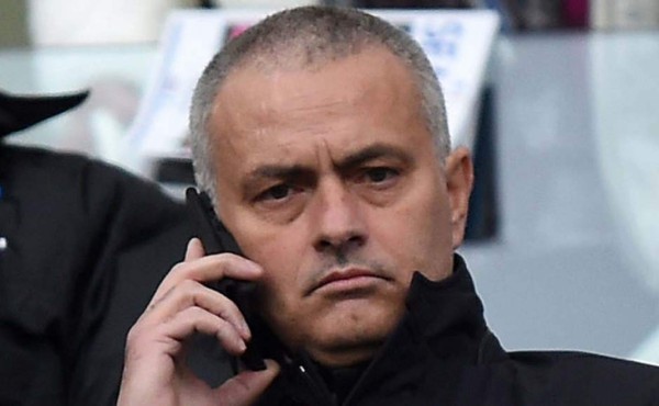 Mourinho lanza 'amenaza' al novio de su hija
