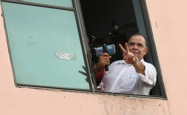 Periodista David Romero usó sus medios para atacarla 'visceralmente', dice exfiscal Sonia Gálvez