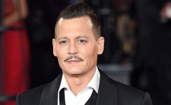 Aseguran que Johnny Deep padece Sida