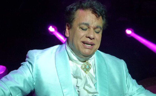 Las emociones, la gran debilidad de Juan Gabriel