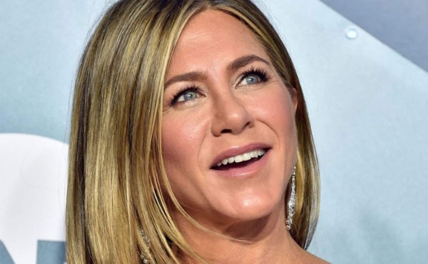 Jennifer Aniston envía inesperado mensaje a uno de sus ex en Instagram