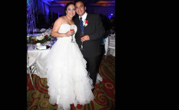 La boda de Alejandra Flores y Armando Pinto