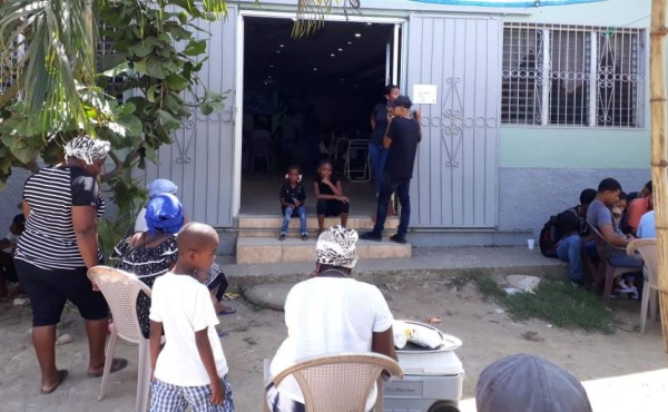 Consternación en velorio de la familia garífuna que pereció en accidente