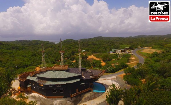 El barco de argentino Franco Lombardi ahora es atractivo turístico