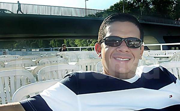 “Obtuvo una contribución de campaña a cambio de protección”, testificó Fabio Lobo, en declaraciones que salpican directamente a su padre y supuestos vínculos con “Los Cachiros”, uno de los principales cárteles de la droga en la historia de Honduras, hasta que se entregaron hace diez años a Estados Unidos y comenzaron un proceso de colaboración. 