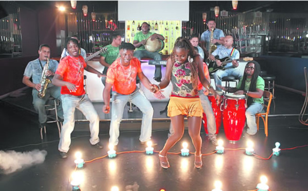 Fiesta catracha en EUA