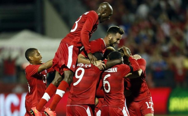 Canadá convoca a todas sus armas contra Honduras