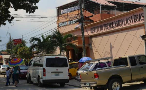 Buses privados, una opción segura para los sampedranos