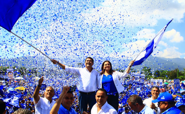 Juan Orlando Hernández pide votar por la seguridad y la paz