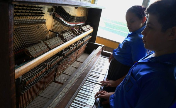 Solo un piano funciona al 100% en la escuela Victoriano López