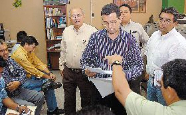 Fiscalía cita a cuatro alcaldes