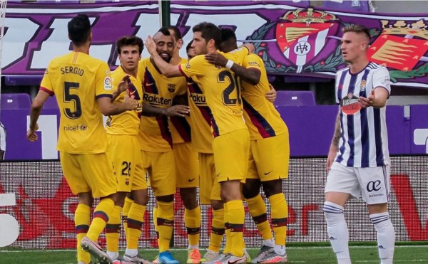 El Barça ganó con sufrimiento en Valladolid y sigue en la lucha