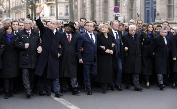 Llueven críticas a Obama por no asistir a marcha en París