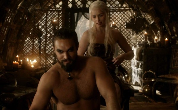 Emilia Clarke no soporta las escenas sexuales