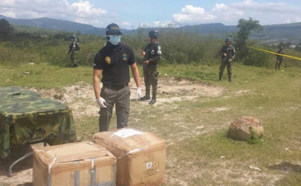 Incineran en Honduras más de 211 kilos de cocaína