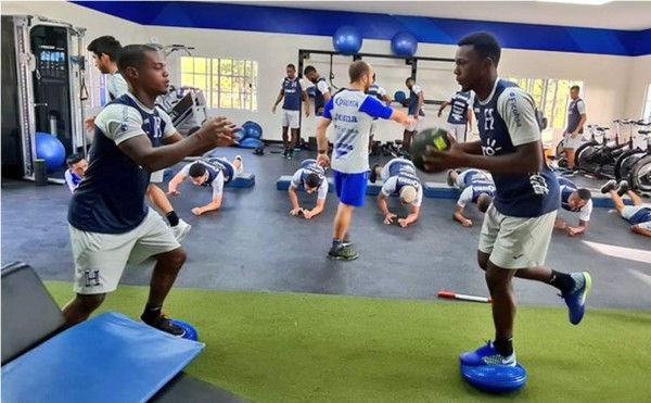 'Muma' Fernández: 'Soy desequilibrante como Elis y Quioto”