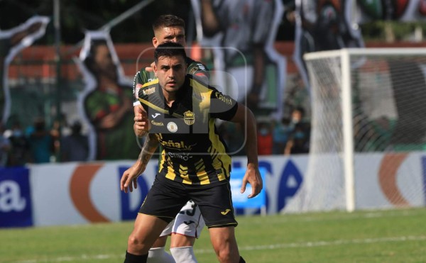 Ramiro Rocca pide castigo para los árbitros tras el clásico sampedrano: 'Algo raro había'