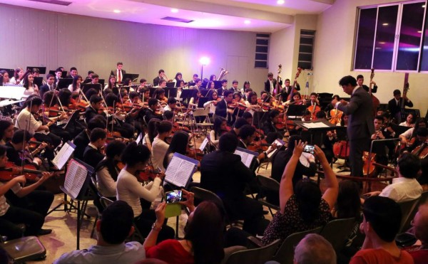 Aplicación de examen de admisión empieza en la Victoriano