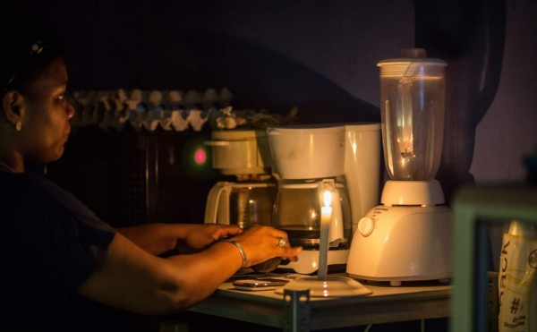 Hasta cinco días sin energía pasan algunos municipios de Honduras