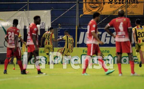 Real España derrota a la Real Sociedad y asegura jugar el repechaje