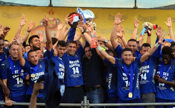 ¡Llegó la 14! Motagua se corona campeón del Torneo Apertura 2016