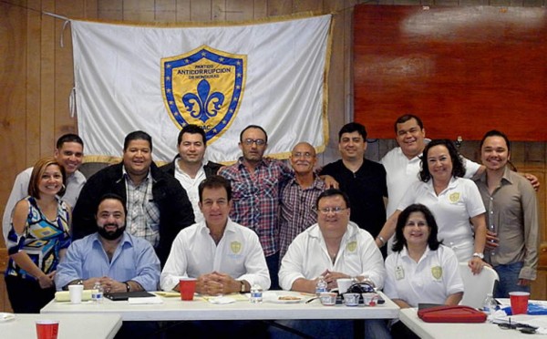 Nasralla: 'estamos luchando contra una dictadura moderna'