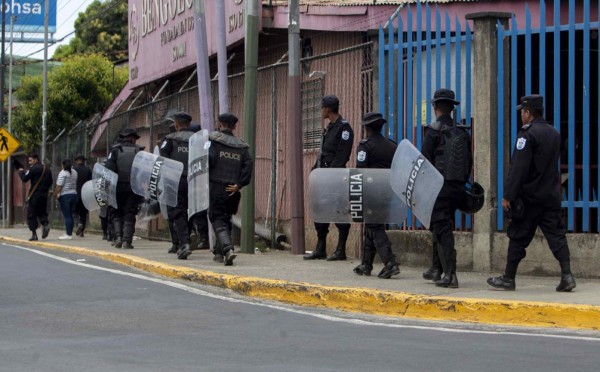 Reportan 35 detenidos, entre ellos un periodista, en una protesta en Nicaragua