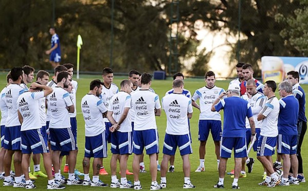 Sabella juega al misterio con el once de Argentina contra Holanda