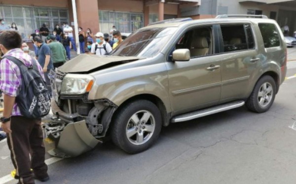 Acusan de homicidio imprudente a conductor que atropelló al fiscal Elblin Macías