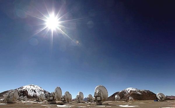 ALMA, el mayor radiotelescopio del mundo, ya está completo
