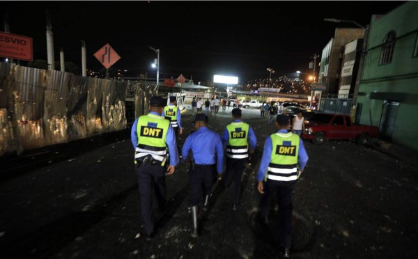 Pelea entre barras de Motagua y Olimpia deja un aficionado muerto