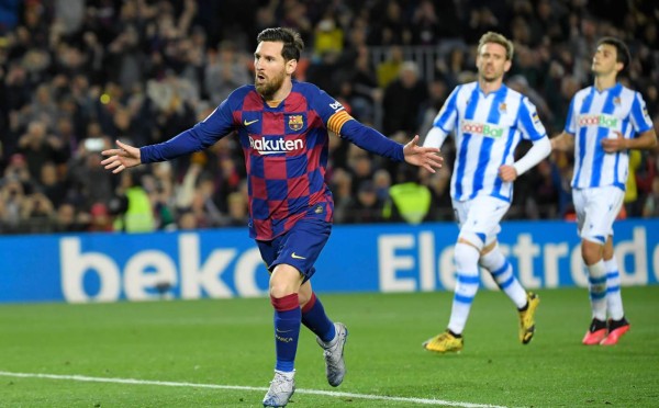 Polémico triunfo del Barcelona ante Real Sociedad gracias a un gol de penal de Messi