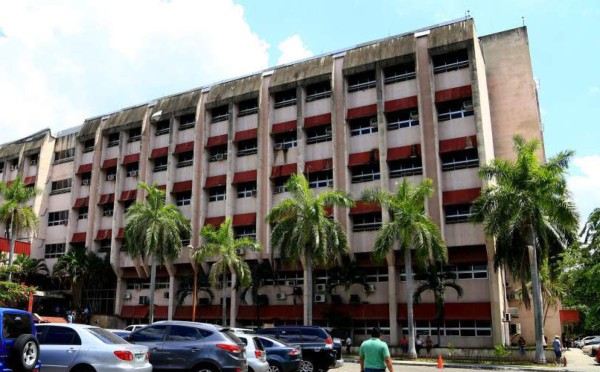 Niña de diez años da a luz en San Pedro Sula