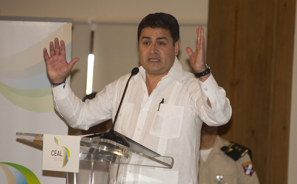 Presidente de Honduras: 'No hay países exitosos en regímenes fracasados'