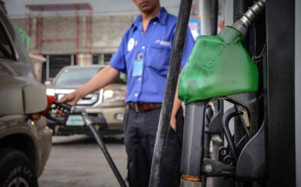 Prevén rebajas en los combustibles