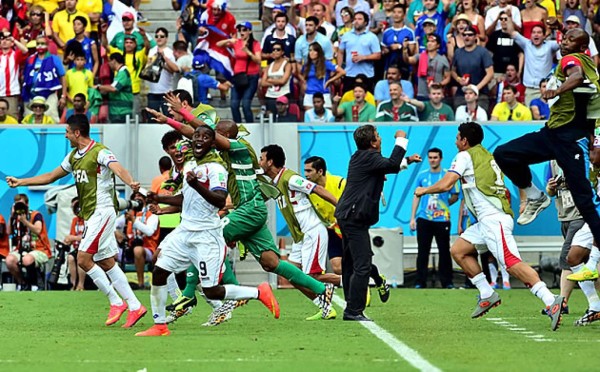 Ticos protestan por llamado de 7 jugadores a prueba antidopaje